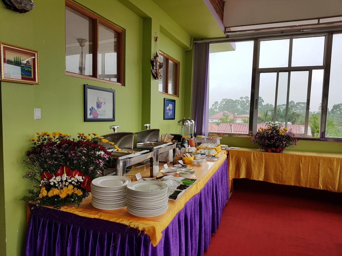 Hotel Rich Pyin Oo Lwin Bagian luar foto
